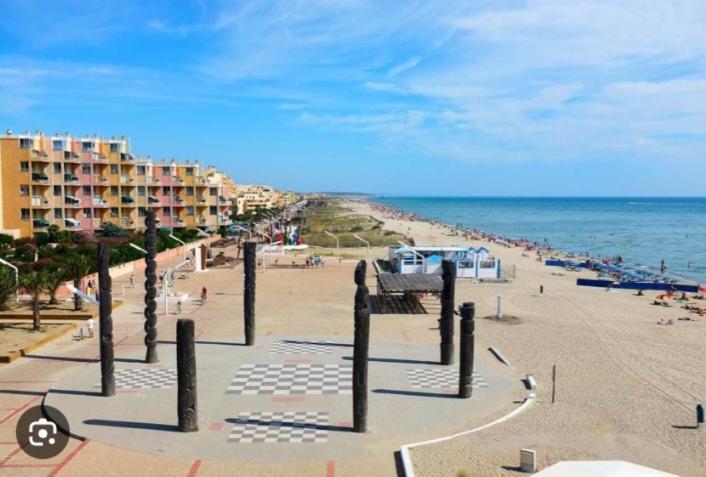 Appart En Duplex - 4/6 Personnes Le Barcarès المظهر الخارجي الصورة